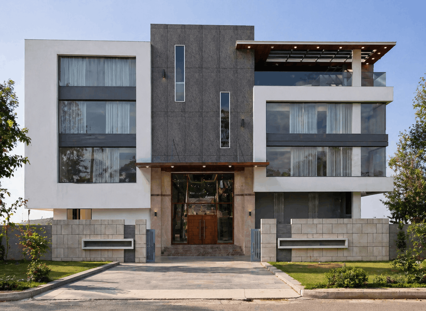 Vinutha Residence — Exterior